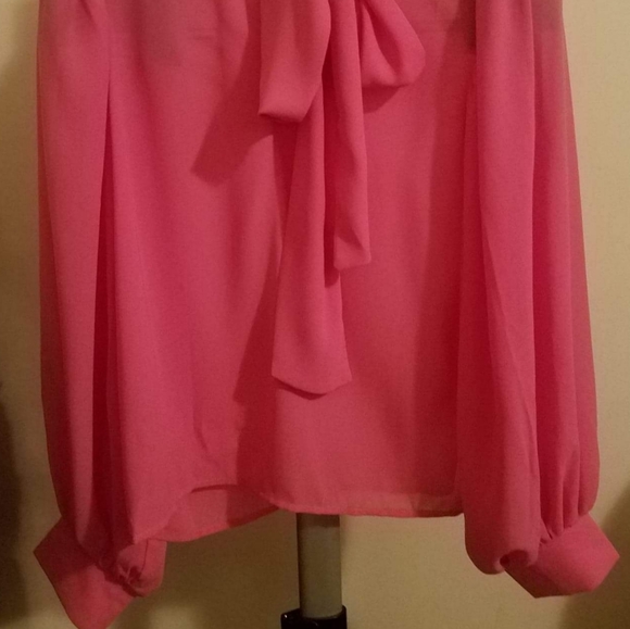5โญRated๐ผSale! Hot Pink Lantern Sleeve Blouse Tie - Picture 7 of 8